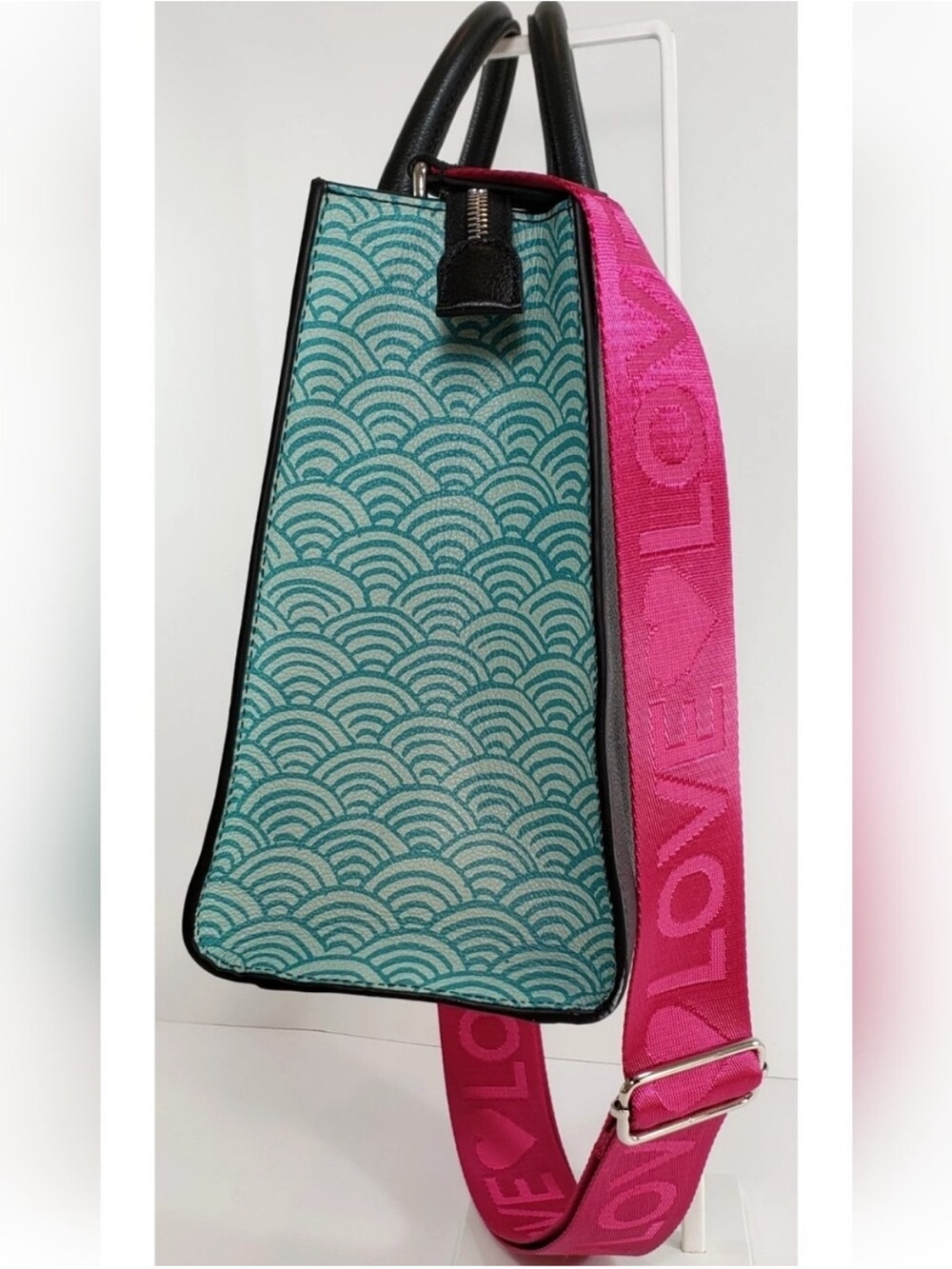 Brighton Limited Edition “from Tokyo with Love” tote, purse, HTF and Rare! NWT - Picture 8 of 15